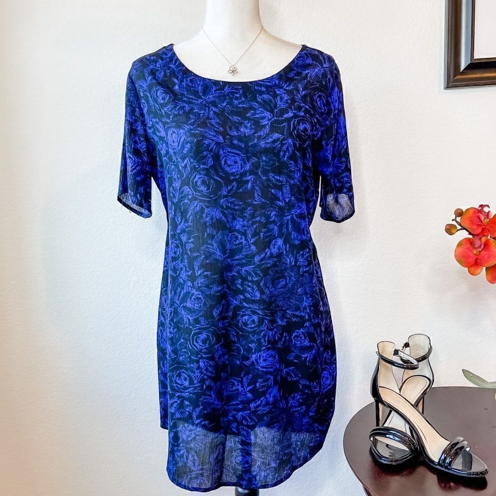 🍋 ASTR • Black & Royal Blue Sack Dress w/Keyhole Detail at Back